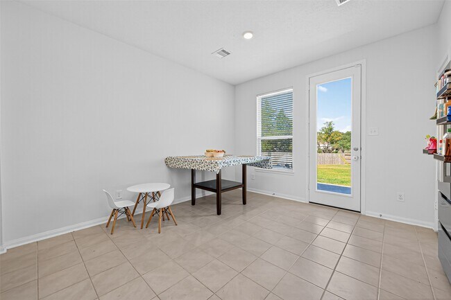 Building Photo - 22435 Hawberry Blossom Ln