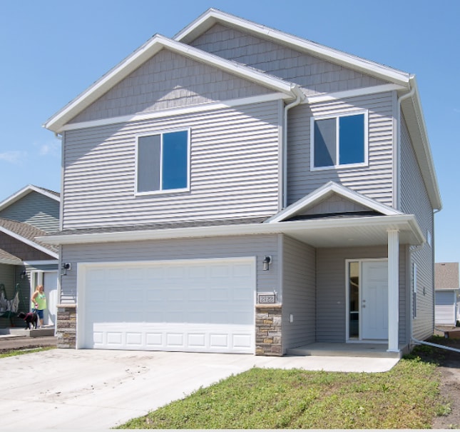 Building Photo - 2722 Divide St W