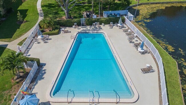 Building Photo - 14130 Rosemary Ln