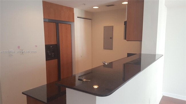 Building Photo - 335 S Biscayne Blvd