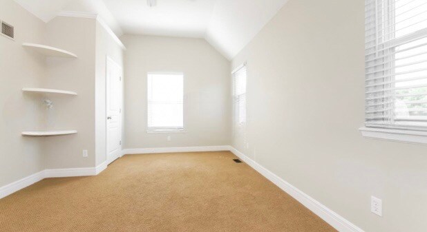 Building Photo - 11408 N Manning Ave