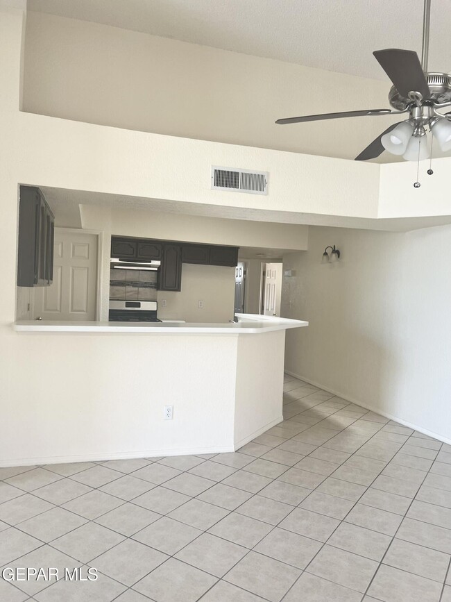 Building Photo - 7317 Desierto Azul Dr
