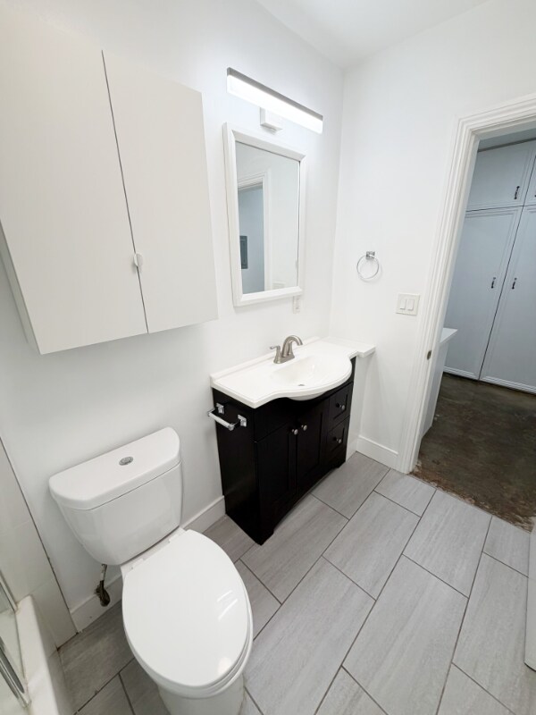 Building Photo - 1008 7th St