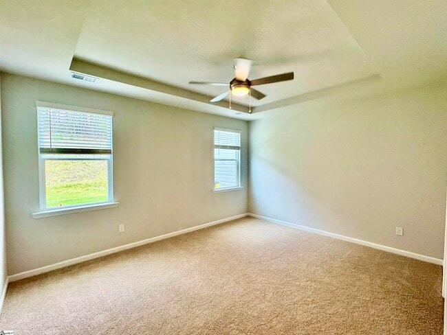 Building Photo - 325 Gooding Trl