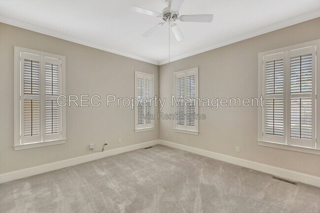 Building Photo - 1705 Doldridge St