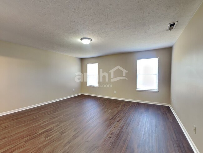 Building Photo - 3427 Talavera Dr