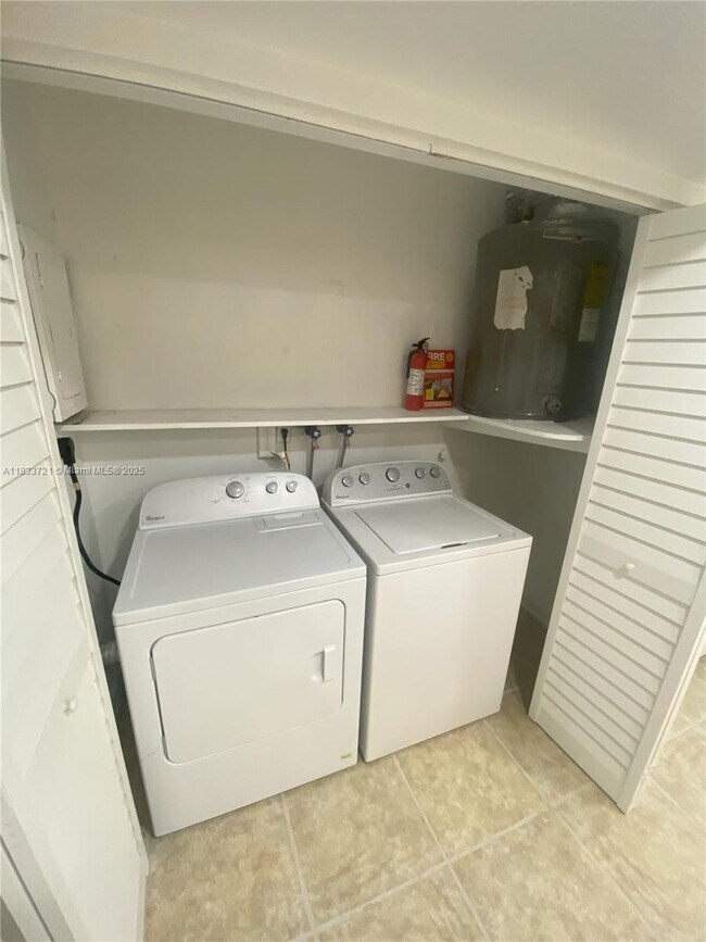 Building Photo - 25421 SW 107th Ct