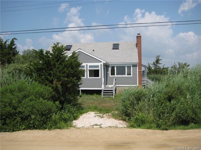 Building Photo - 121 Neck Rd