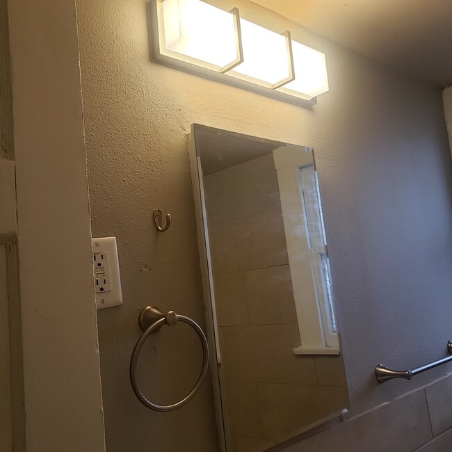 Bathroom - 8320 Cohn St