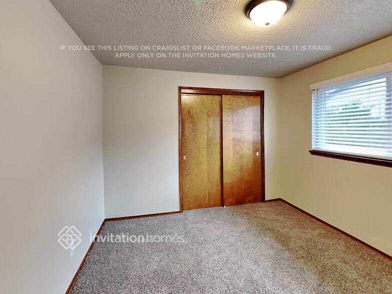 Building Photo - 7807 76th Ave SW