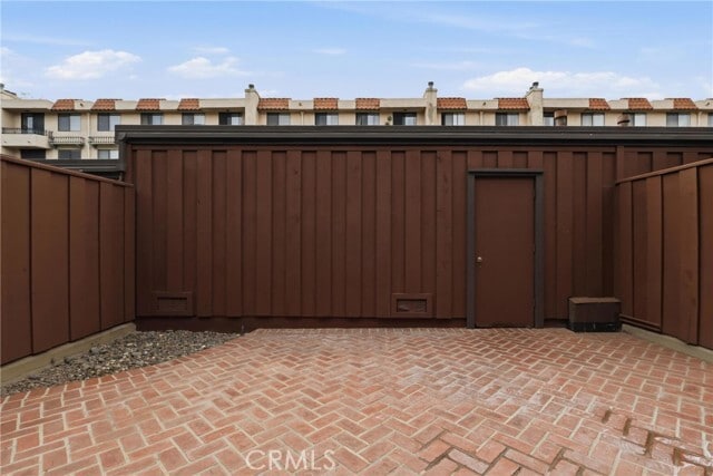 Building Photo - 2242 Stonewood Ct