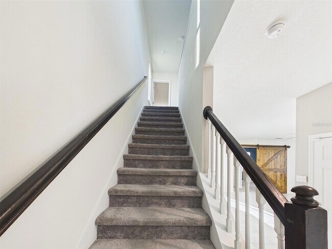 Building Photo - 5164 Chickadee St