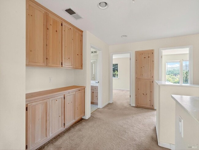 Building Photo - 5794 Owl Hill Ave