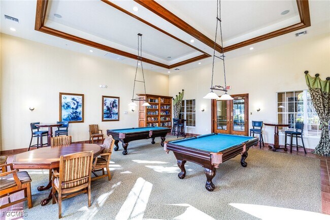 Building Photo - 9055 Colby Dr