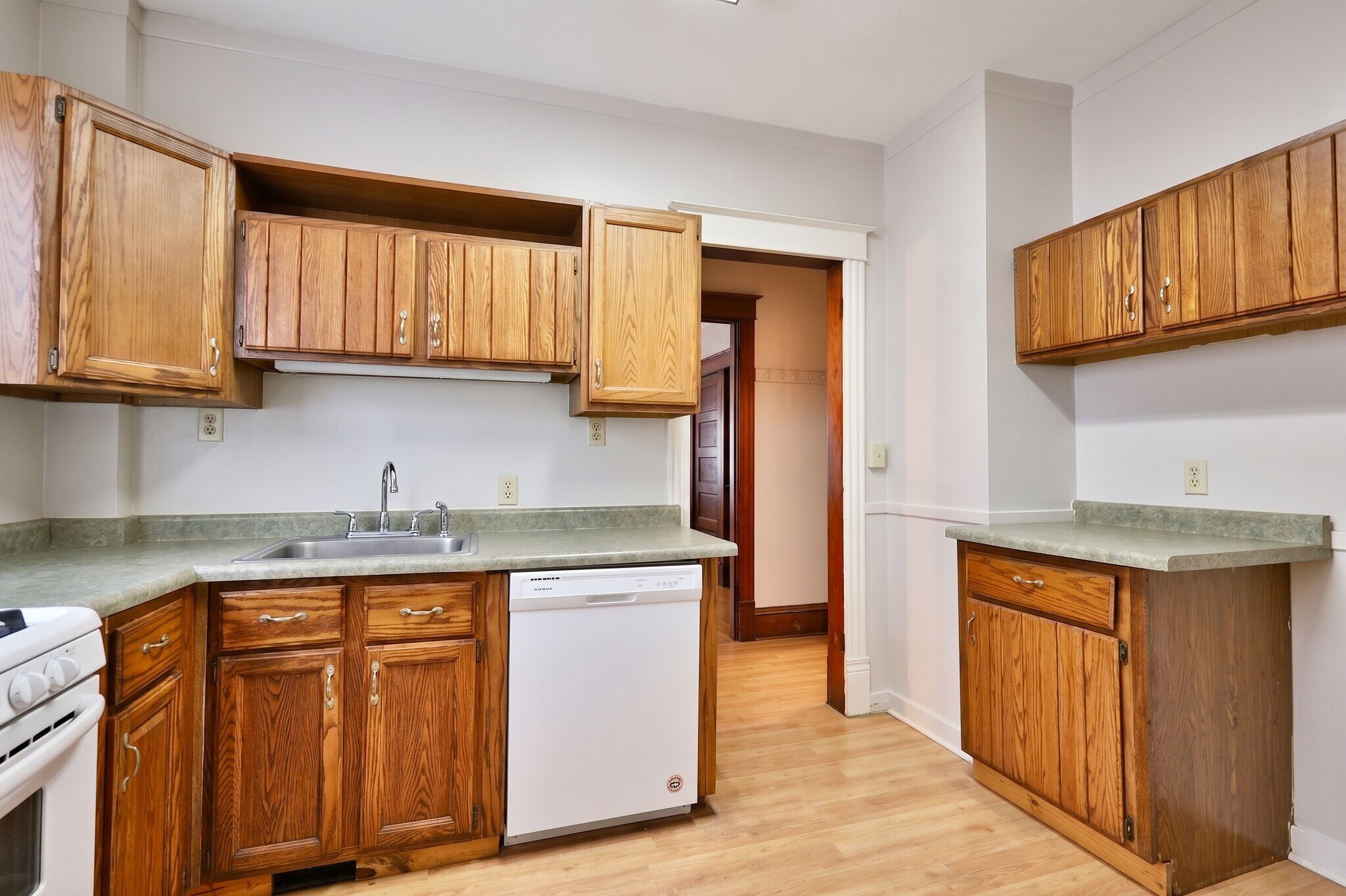 Building Photo - 508 W Mifflin St