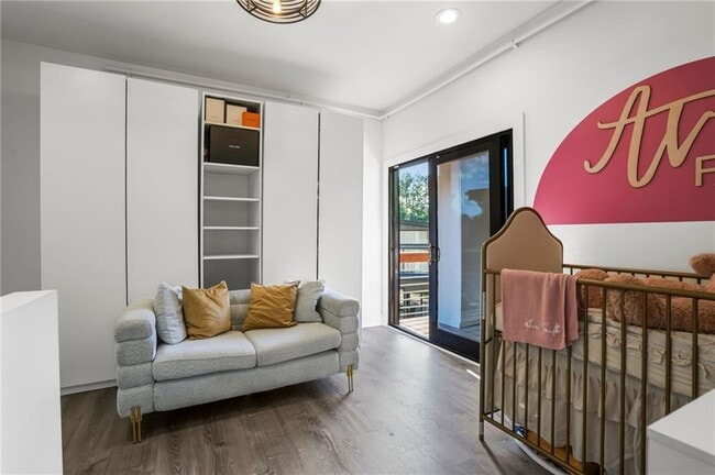 Building Photo - 3120 Godby Rd