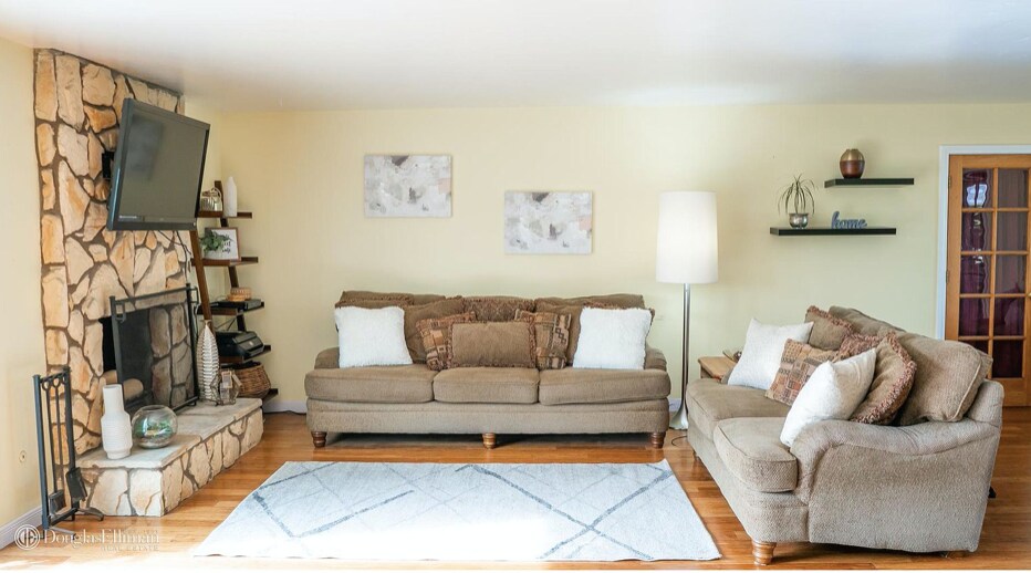 Building Photo - 591 Imperial Beach Blvd