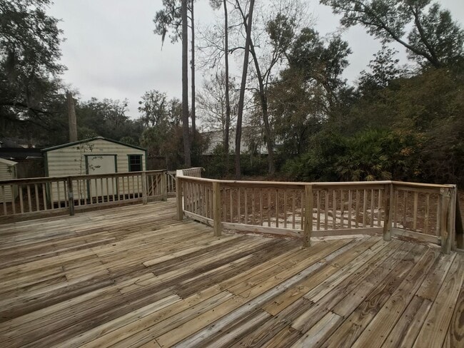 Building Photo - 9637 Lehigh Ave