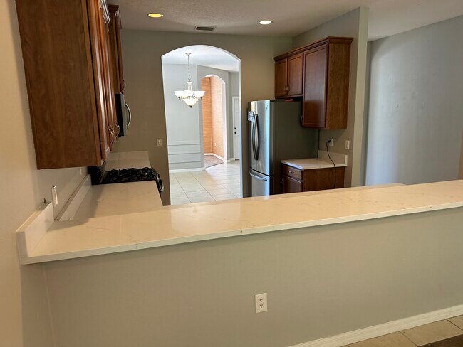 Building Photo - 20205 Merry Oak Ave