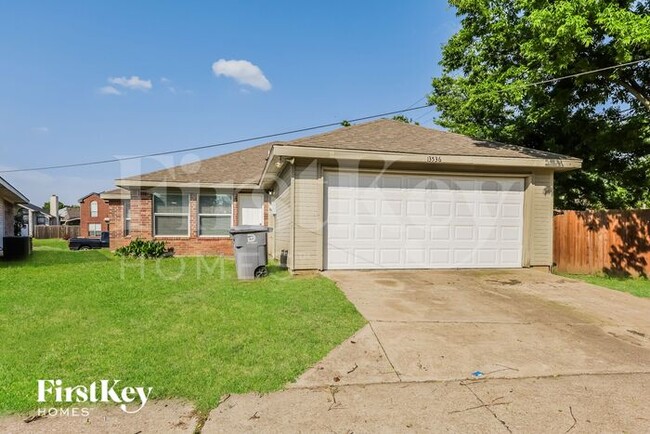 Building Photo - 13536 Vida Ln