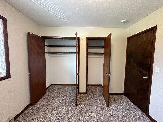 Building Photo - 6995 W 200 N