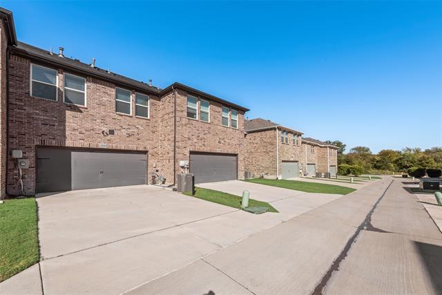 Building Photo - 2522 High Cotton Ln