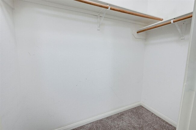 Building Photo - 9814 Garnet Springs Dr