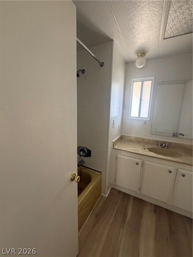 Building Photo - 1312 Monterey Dr