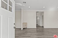 Building Photo - 6715 Cedros Ave