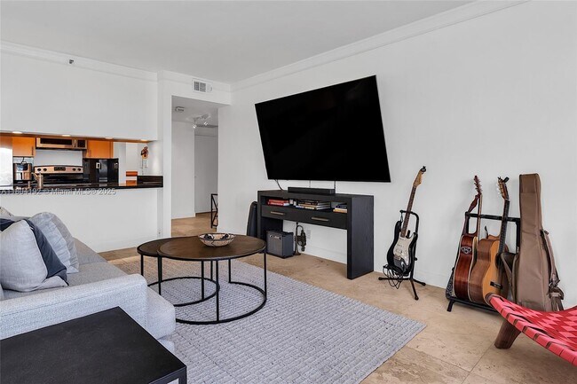 Building Photo - 1581 Brickell Ave