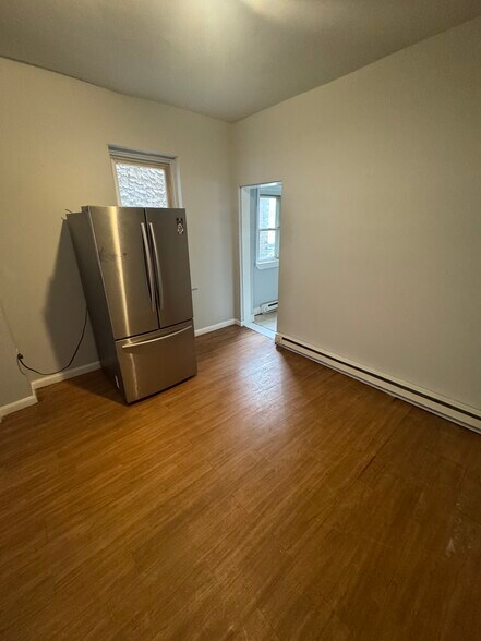 Building Photo - 4563 N Colorado St