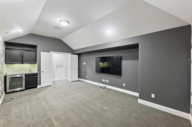 Building Photo - 8501 High Summit Ln