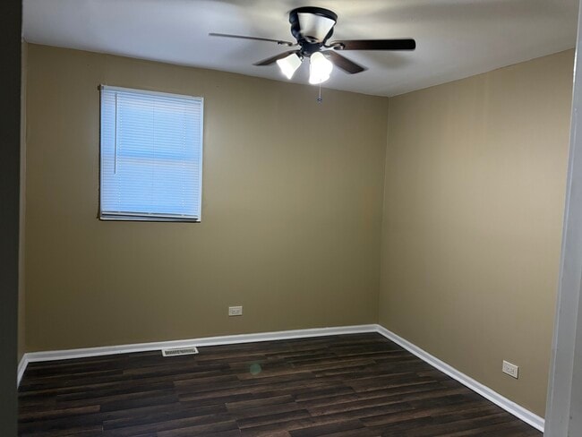 Building Photo - 16130 Justine St