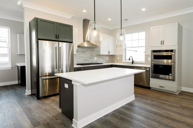 Building Photo - 2 bedroom in Carmel IN 46032