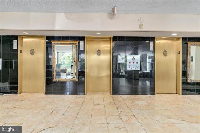 Building Photo - 11801 Rockville Pike