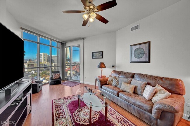 Building Photo - 200 W Sahara Ave