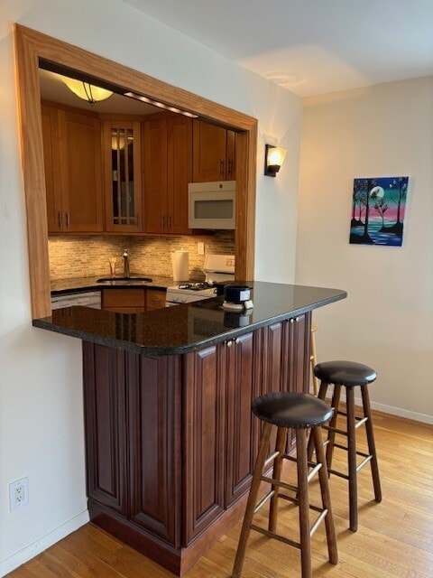 Building Photo - 408 8th Ave