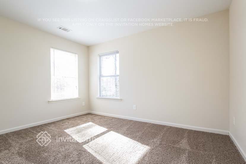 Building Photo - 4905 Medlock Trail Ct SW