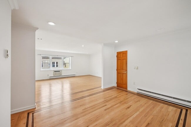 Building Photo - 7405 1st Ave
