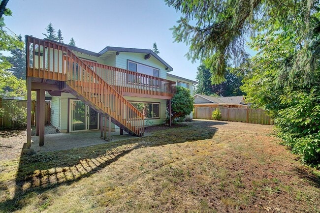 Building Photo - 5Bd/3Ba Edmonds House