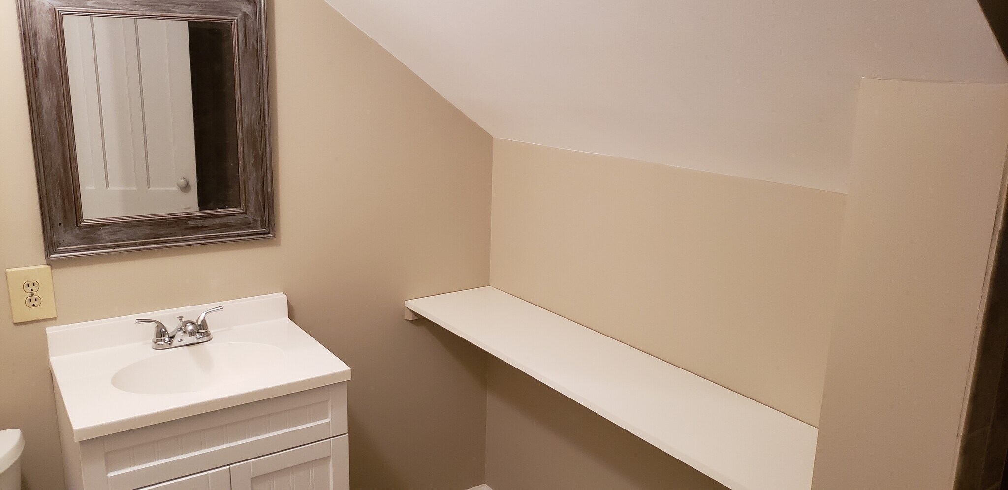 Building Photo - 59 Salem St