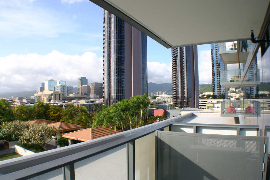 Building Photo - 600 Ala Moana Blvd