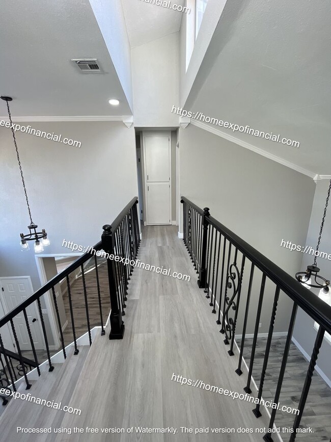 Building Photo - Nice Home For Rent