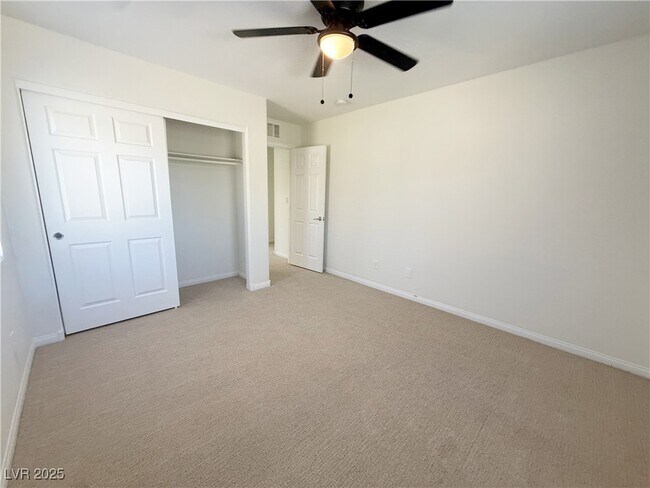 Building Photo - 7769 Britton Rose Dr