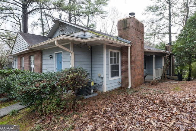 Building Photo - 4838 Westridge Dr