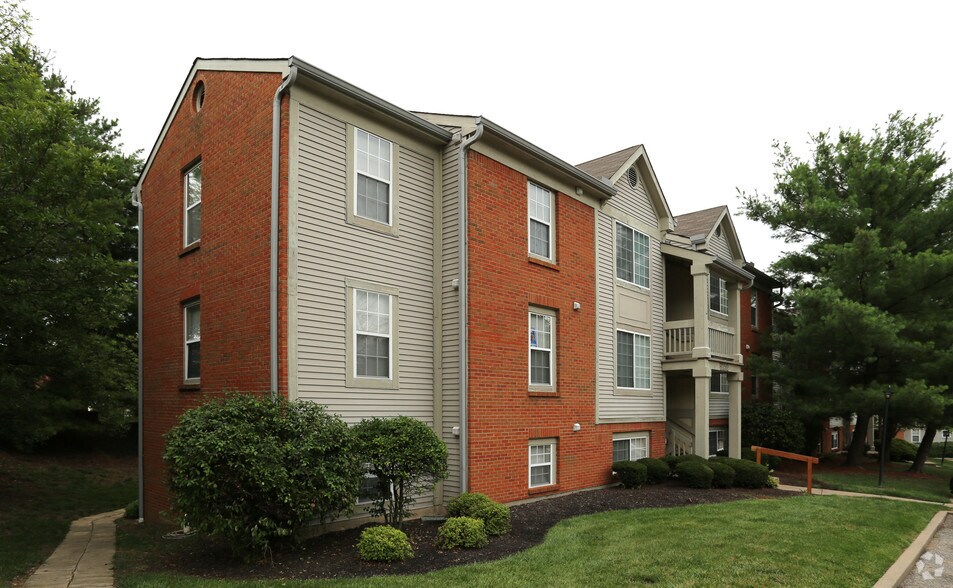 The Crossings of Oakbrook 6220 Crossings Dr Burlington KY 41005 Apartment Finder