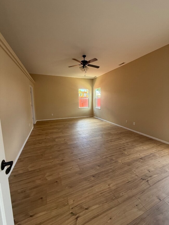Building Photo - 450 Juniper St