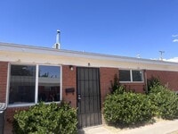 Building Photo - 419 Dallas St SE