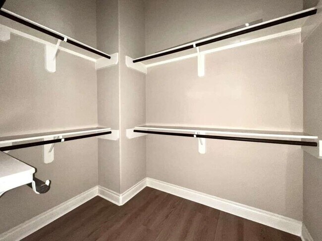 Building Photo - 25419 Lockspur Dr