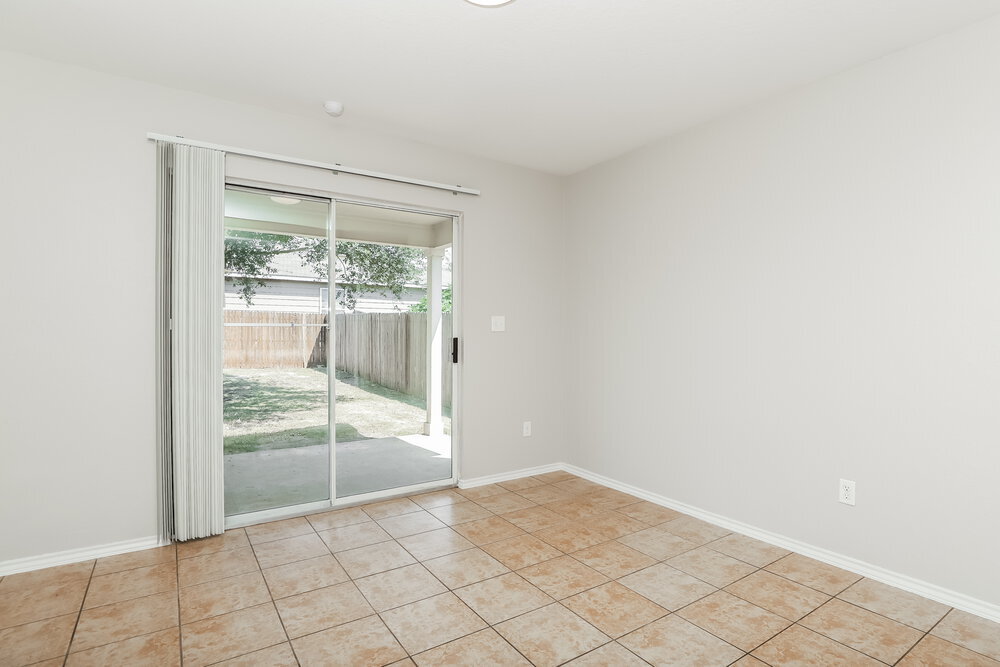 Building Photo - 11911 Pure Silver